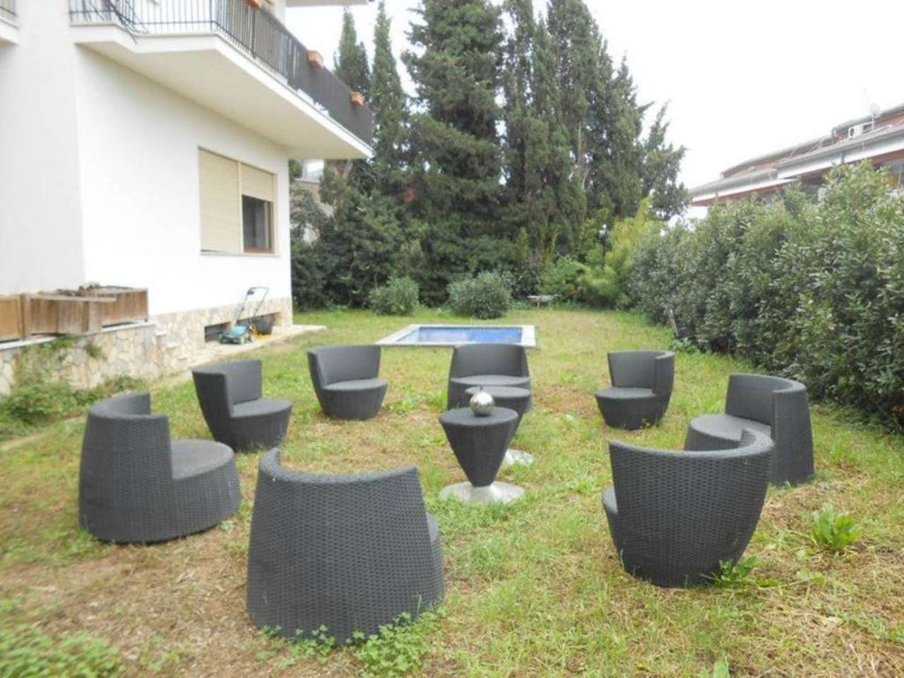 Villa Trifamiliare ROMA affitto  Cassia flaminia Bruno Bruni Euro Immobiliare s.n.c.