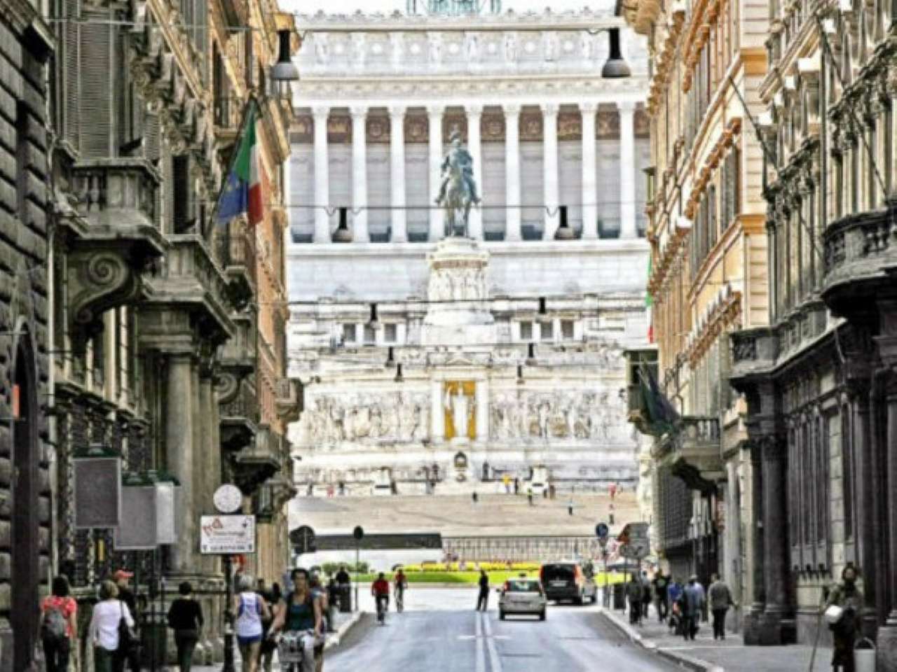 Appartamento ROMA vendita  Centro storico Venezia Euro Immobiliare s.n.c.