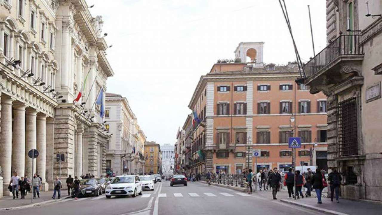 Appartamento ROMA vendita  Centro storico Venezia Euro Immobiliare s.n.c.