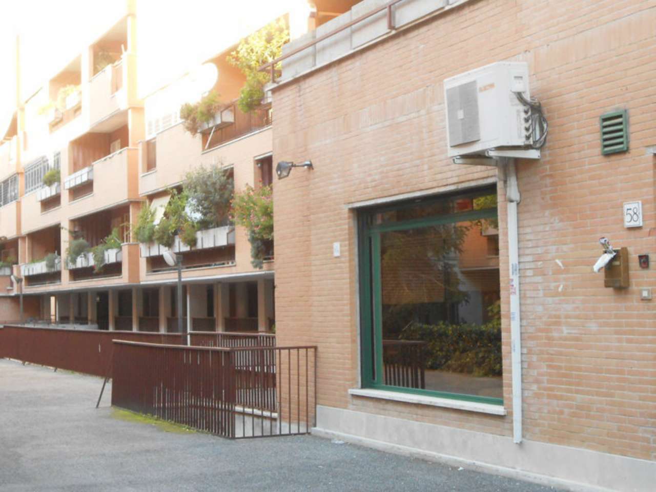 Negozio - Loc.Com. ROMA vendita  PRENESTINO - CENTOCELLE  Mario Ugo Guattari Euro Immobiliare s.n.c.
