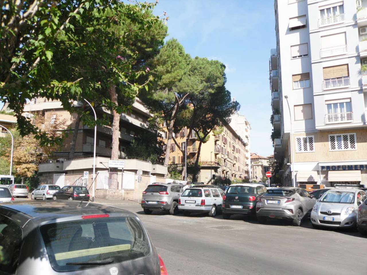 Negozio - Loc.Com. ROMA vendita  San giovanni Elvia Recina Euro Immobiliare s.n.c.