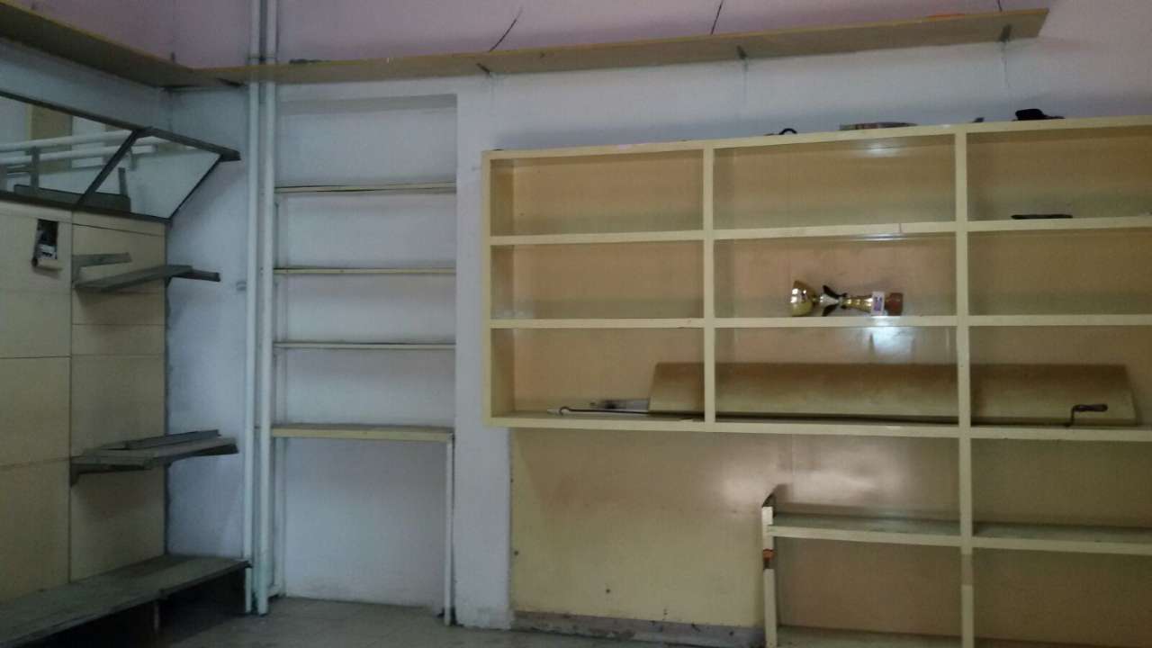 Negozio - Loc.Com. TORINO vendita  FALCHERA CIGNA Sherlock Holmes Immobiliare