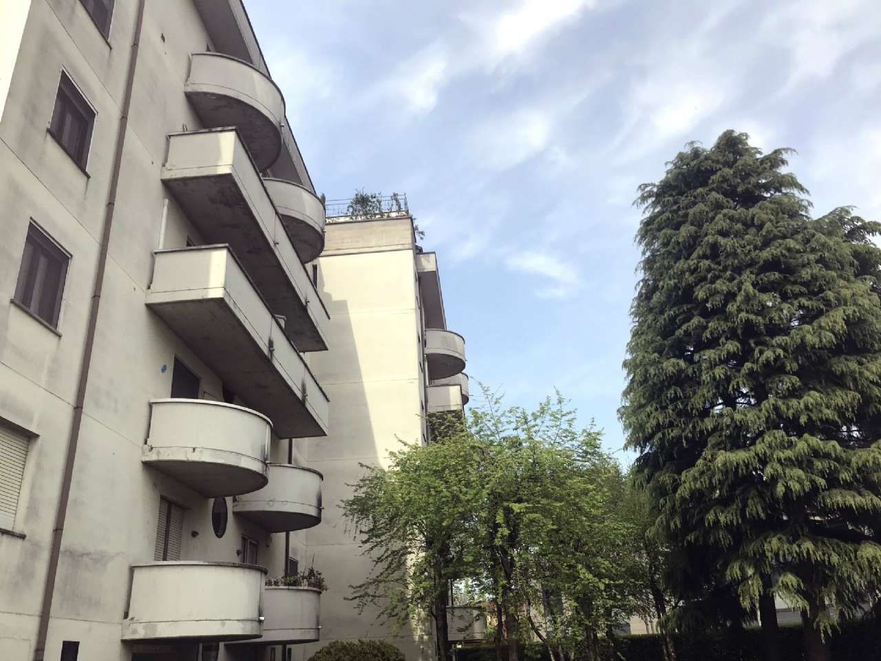  lodi vendita quart:  studio immobiliare domus s.a.s