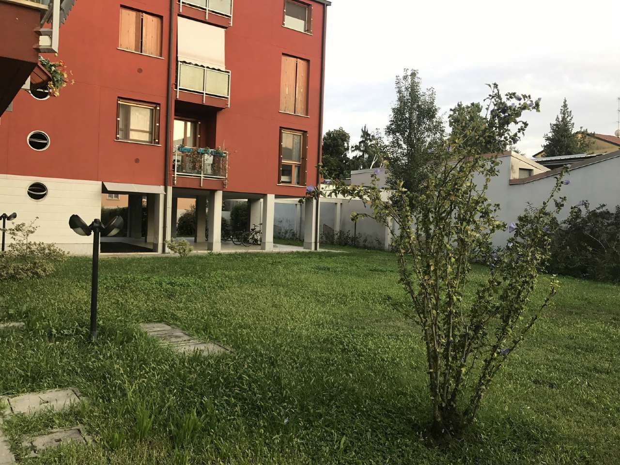  lodi vendita quart:  studio immobiliare domus s.a.s