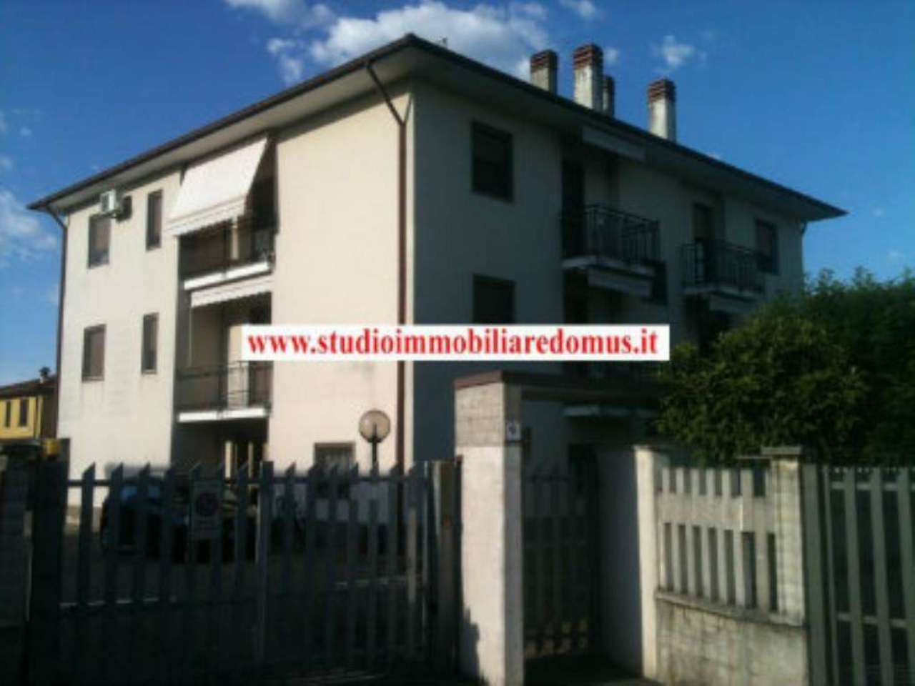  brembio vendita quart:  studio immobiliare domus s.a.s