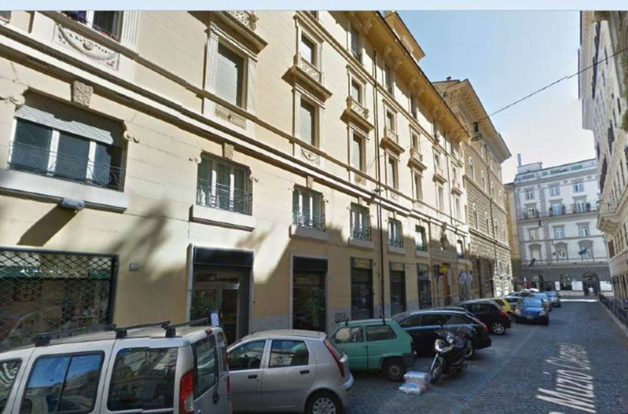 Negozio - Loc.Com. ROMA vendita  PRATI Muzio Clementi Studio Legale Immobiliare