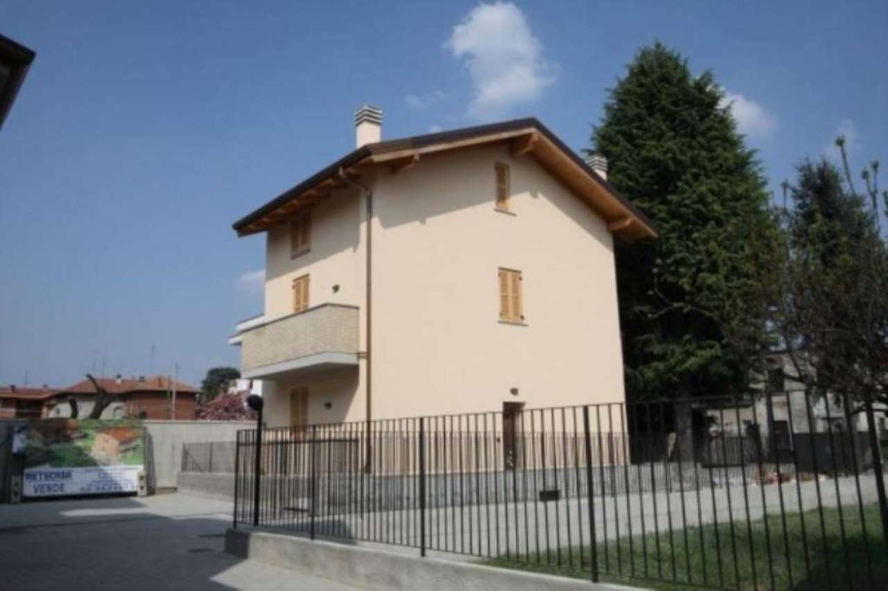 Villa SARONNO vendita   Sampietro 35 MARCO IMMOBILIARE