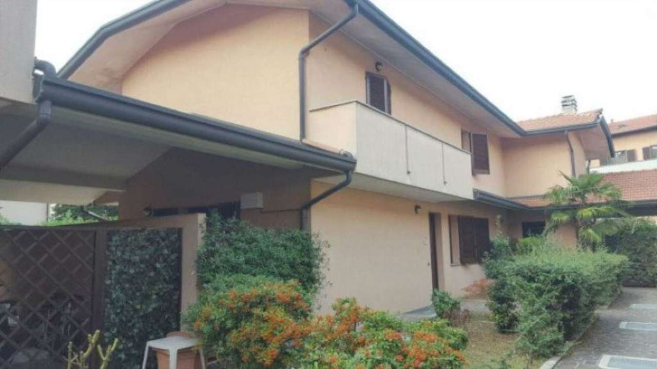 Villa Affiancata - Schiera UBOLDO vendita   Tognoni MARCO IMMOBILIARE