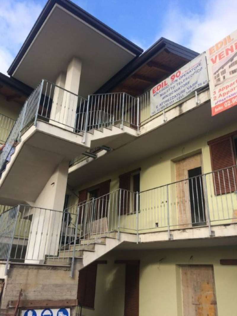 Appartamento CARONNO PERTUSELLA vendita   Carducci MARCO IMMOBILIARE