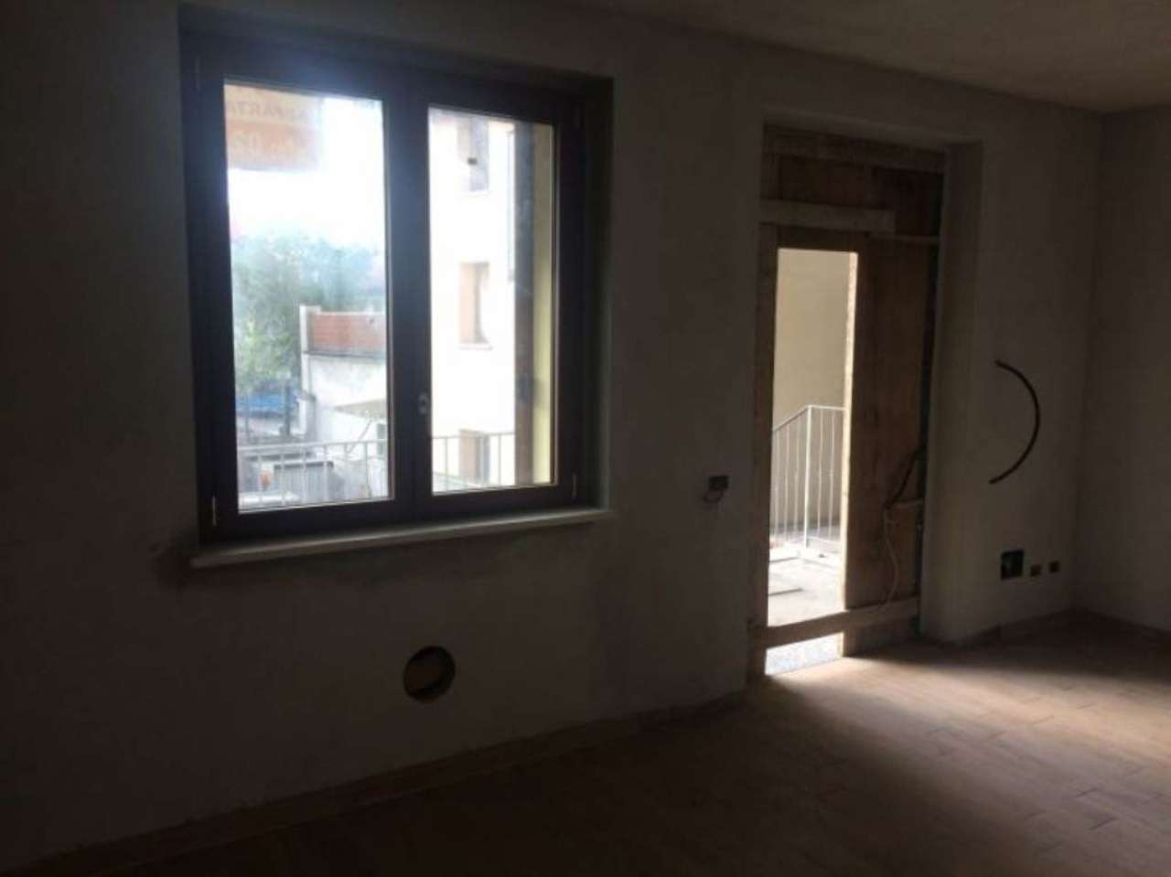 Appartamento CARONNO PERTUSELLA vendita   Carducci MARCO IMMOBILIARE