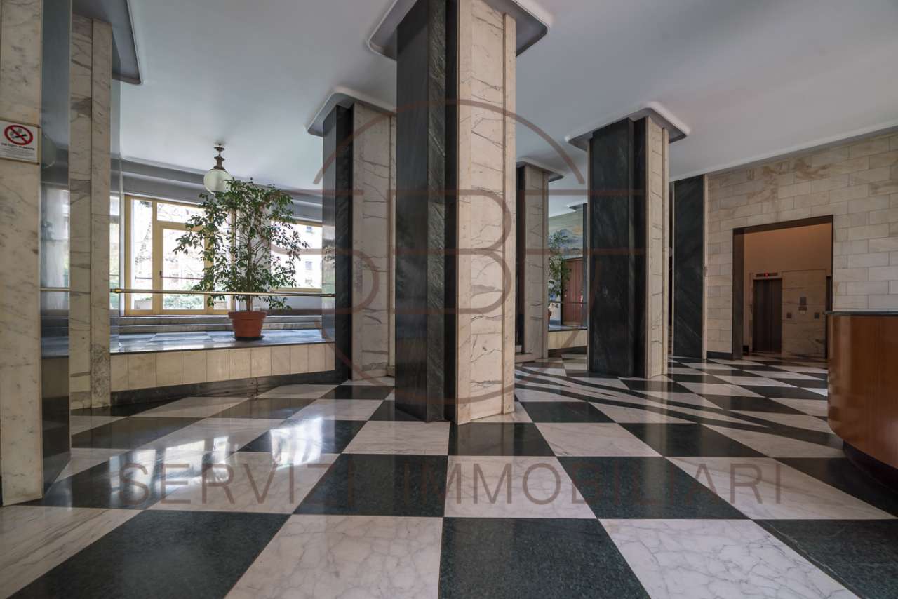 Appartamento MILANO vendita  CENTRO STORICO Corso Monforte S.B.F. SERVIZI IMMOBILIARI S.R.L.