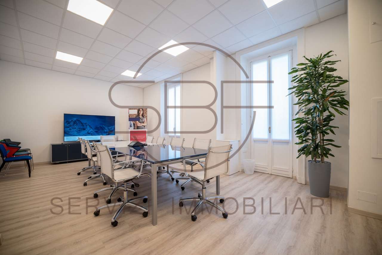Appartamento MILANO vendita  FIERA Via Londonio S.B.F. SERVIZI IMMOBILIARI S.R.L.