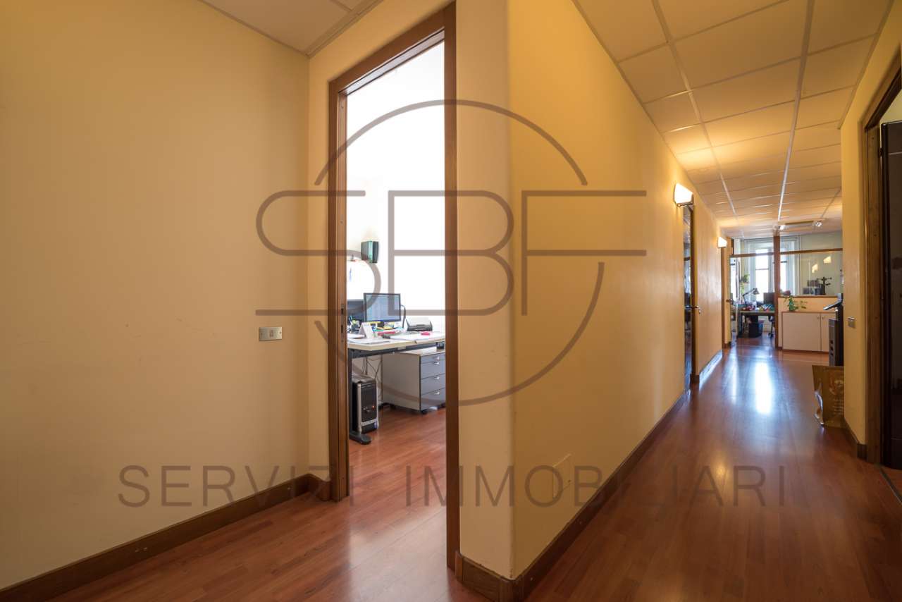 Appartamento MILANO vendita  FIERA Via Londonio S.B.F. SERVIZI IMMOBILIARI S.R.L.