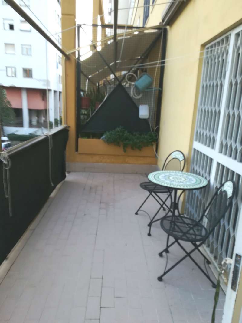 Appartamento ROMA vendita  LAURENTINA Paolo Buzzi L'IMMOBILIARE di Nicola Sommella srls