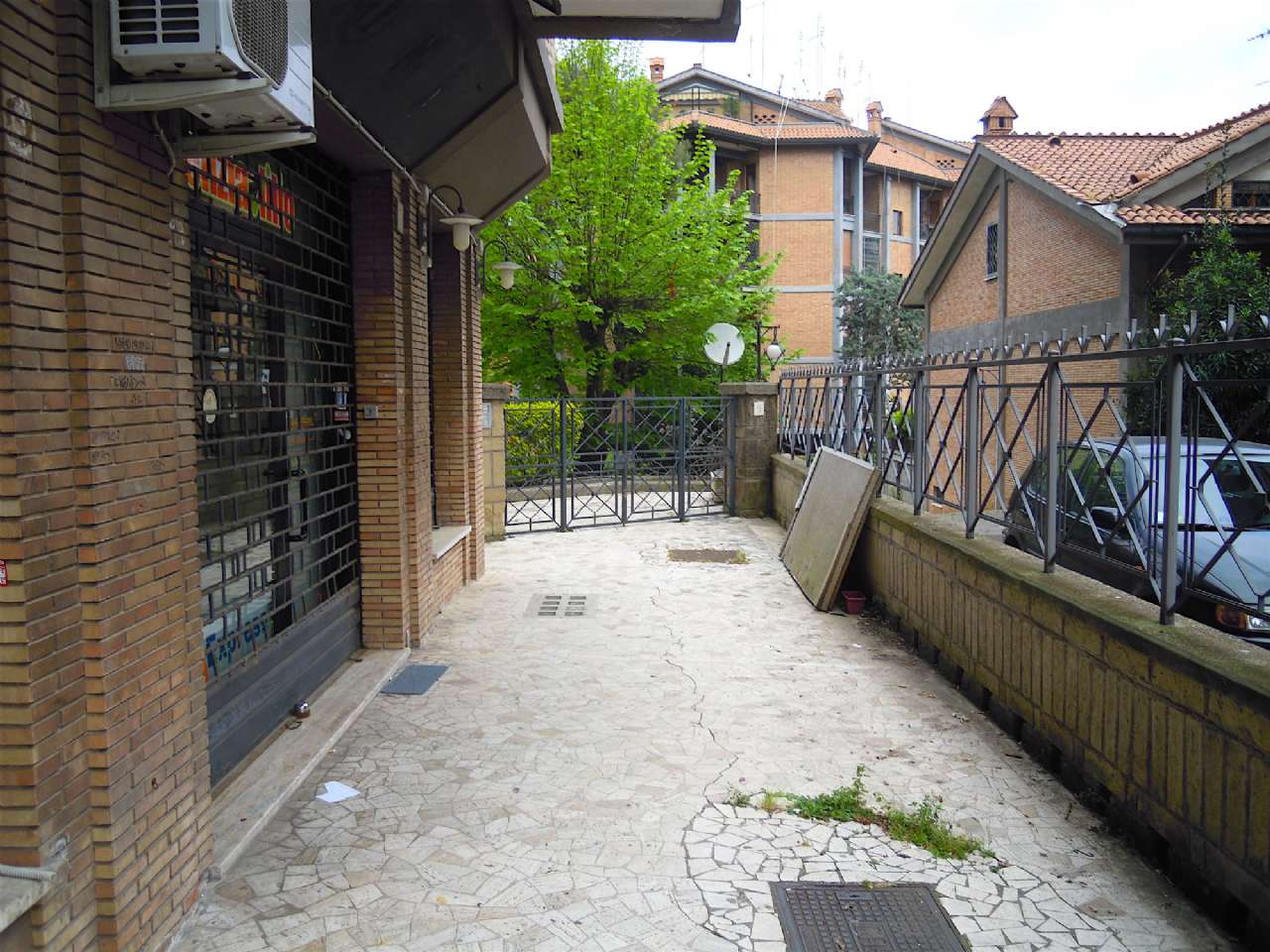 Negozio - Loc.Com. ROMA vendita  EUROPA  Luigi Lilio ROMACASA