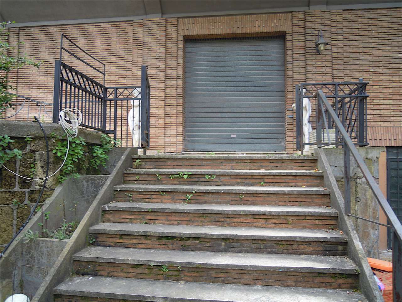 Negozio - Loc.Com. ROMA vendita  EUROPA  Luigi Lilio ROMACASA