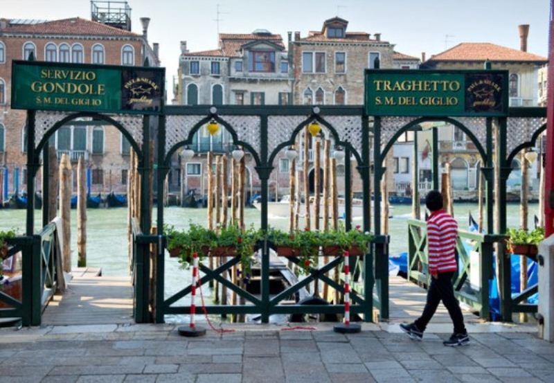 Appartamento VENEZIA vendita  SAN MARCO santa maria del giglio ROMACASA