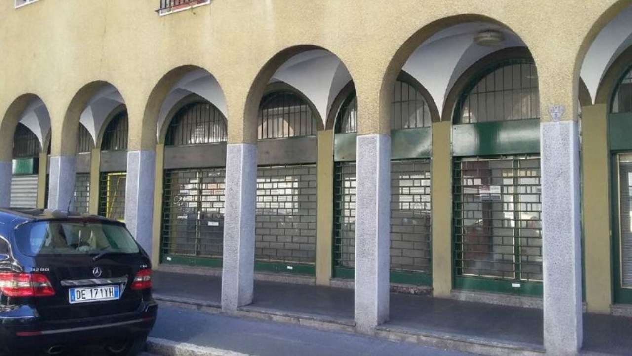 Negozio - Loc.Com. MILANO vendita  FORZE ARMATE Gianella Piùpiani servizi immobiliari
