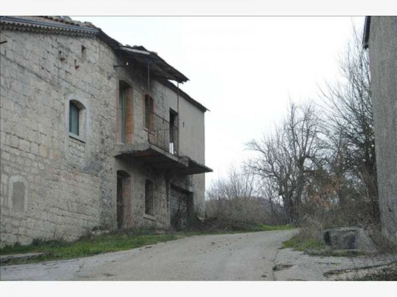 Vendita Rustico/Casale Pontelandolfo Pontelandolfo