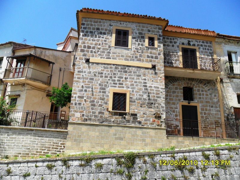 Vendita Palazzo/Stabile Sant'Agata de' Goti Faggiano