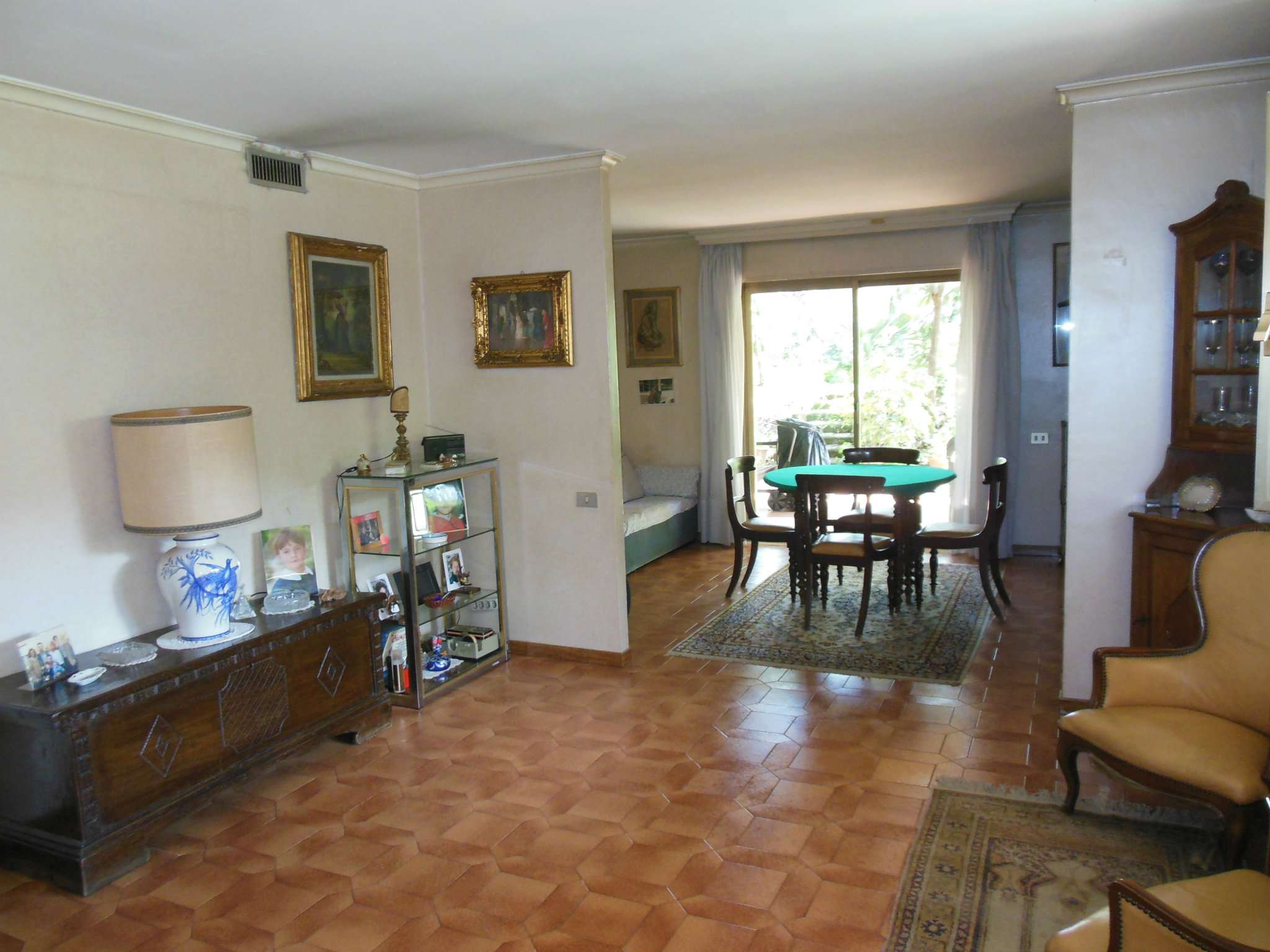 Appartamento ROMA vendita  EUROPA  Via Beata Vergine del Carmelo Penthouse Immobiliare Srl