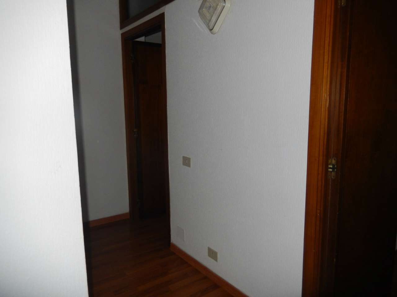 Ufficio - Loc.Com. ROMA affitto  EUROPA  via Ghiglianovic Penthouse Immobiliare Srl