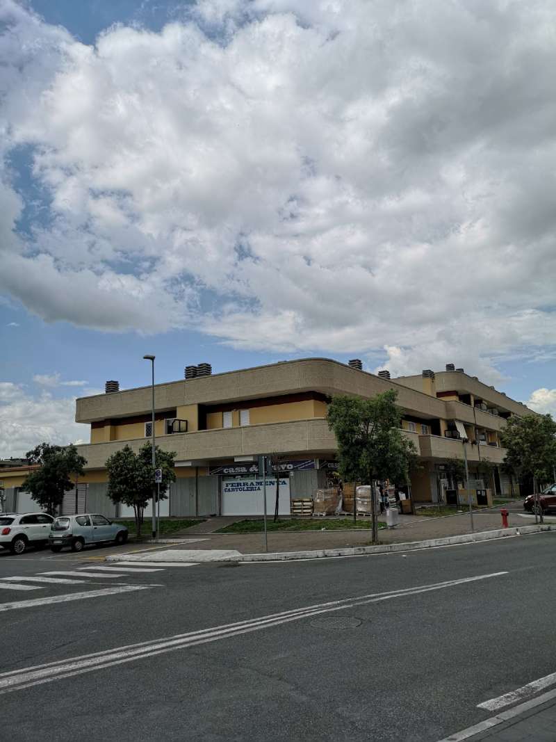 Appartamento ROMA vendita  Tiburtina Sarnano Club Casa srl