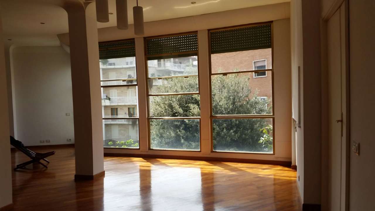 Appartamento ROMA affitto  AVENTINO Brichetti CENTRO STORICO IMMOBILIARE SRL