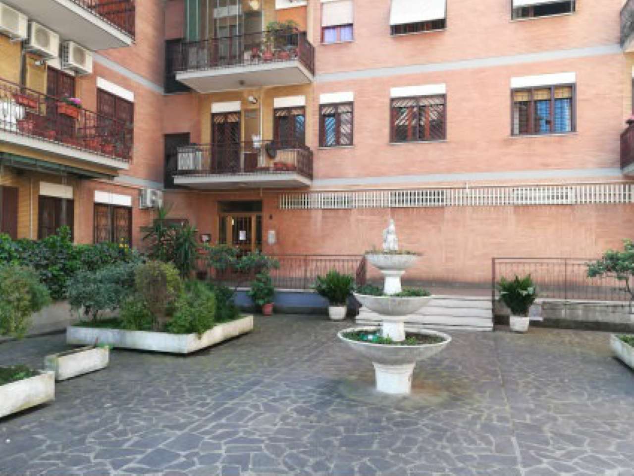 Appartamento ROMA vendita  PRENESTINO - CENTOCELLE  degli olivi casilina immobiliare srl