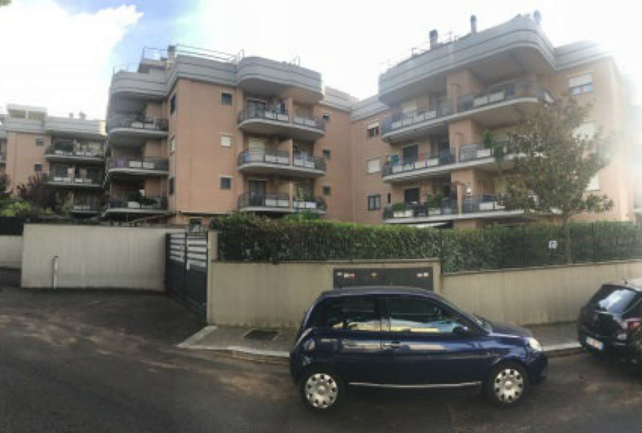 Appartamento ROMA vendita  CASETTA MATTEI EUGENIO MACCAGNANI Roma - Immobiliare.it