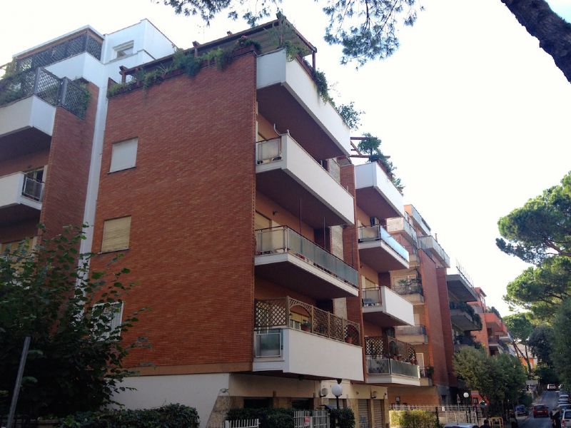  roma affitto quart: tomba di nerone (zona della xx mun.) cassia  immobiliare srl