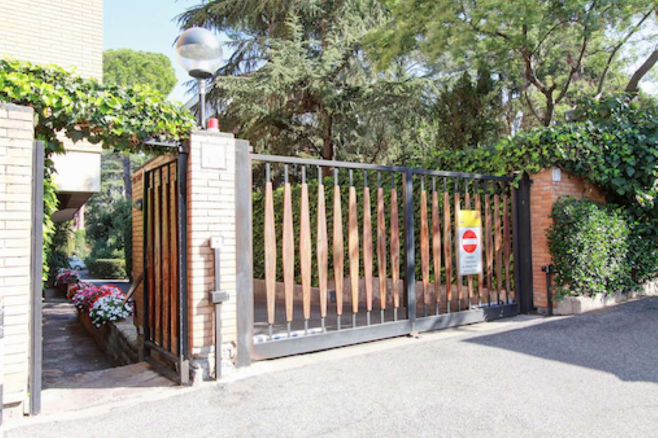  roma vendita quart: la giustiniana(zona della xx mun.) cassia  immobiliare srl