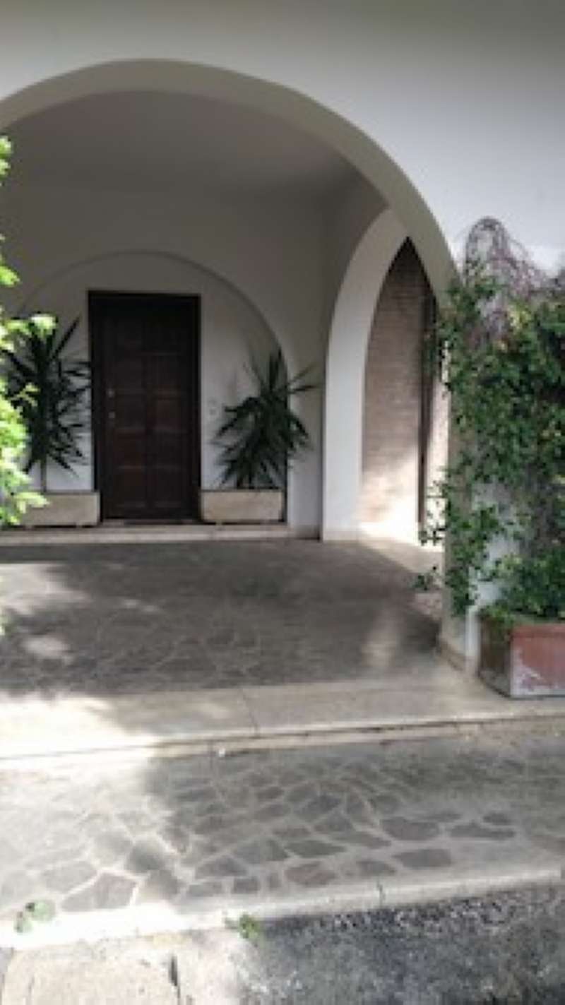  roma affitto quart: la giustiniana(zona della xx mun.) cassia  immobiliare srl