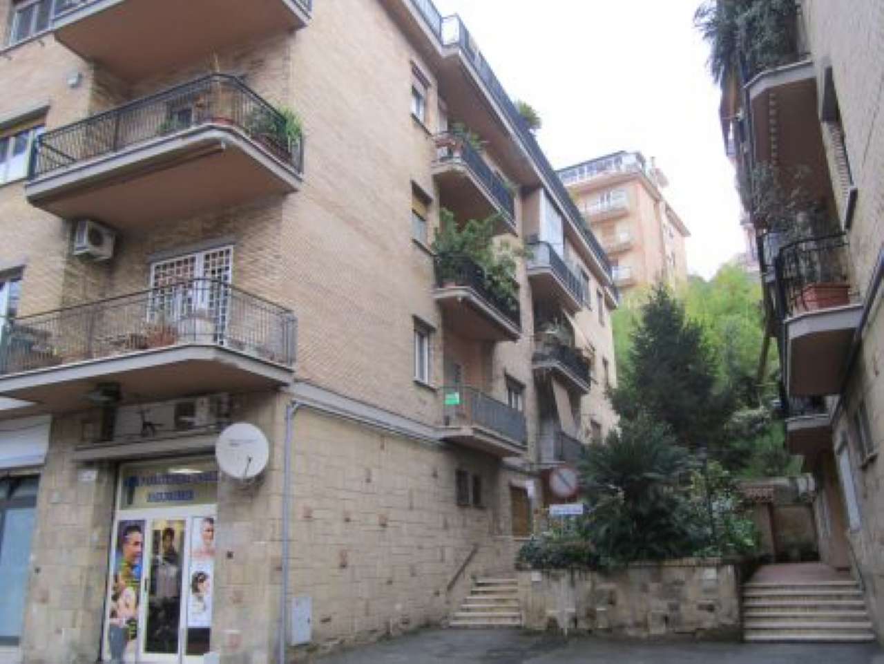 Attico ROMA vendita  AURELIO (XVIII MUN.) via dei monti di primavalle Boccea Immobiliare srl