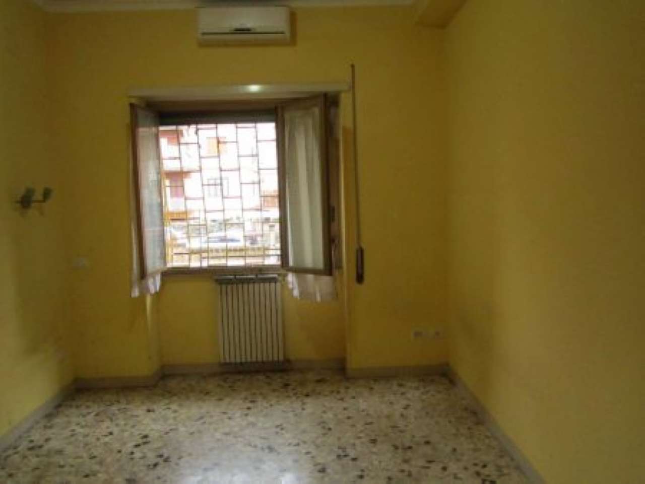 Appartamento ROMA vendita  TORREVECCHIA via Ernesto Lugaro Boccea Immobiliare srl