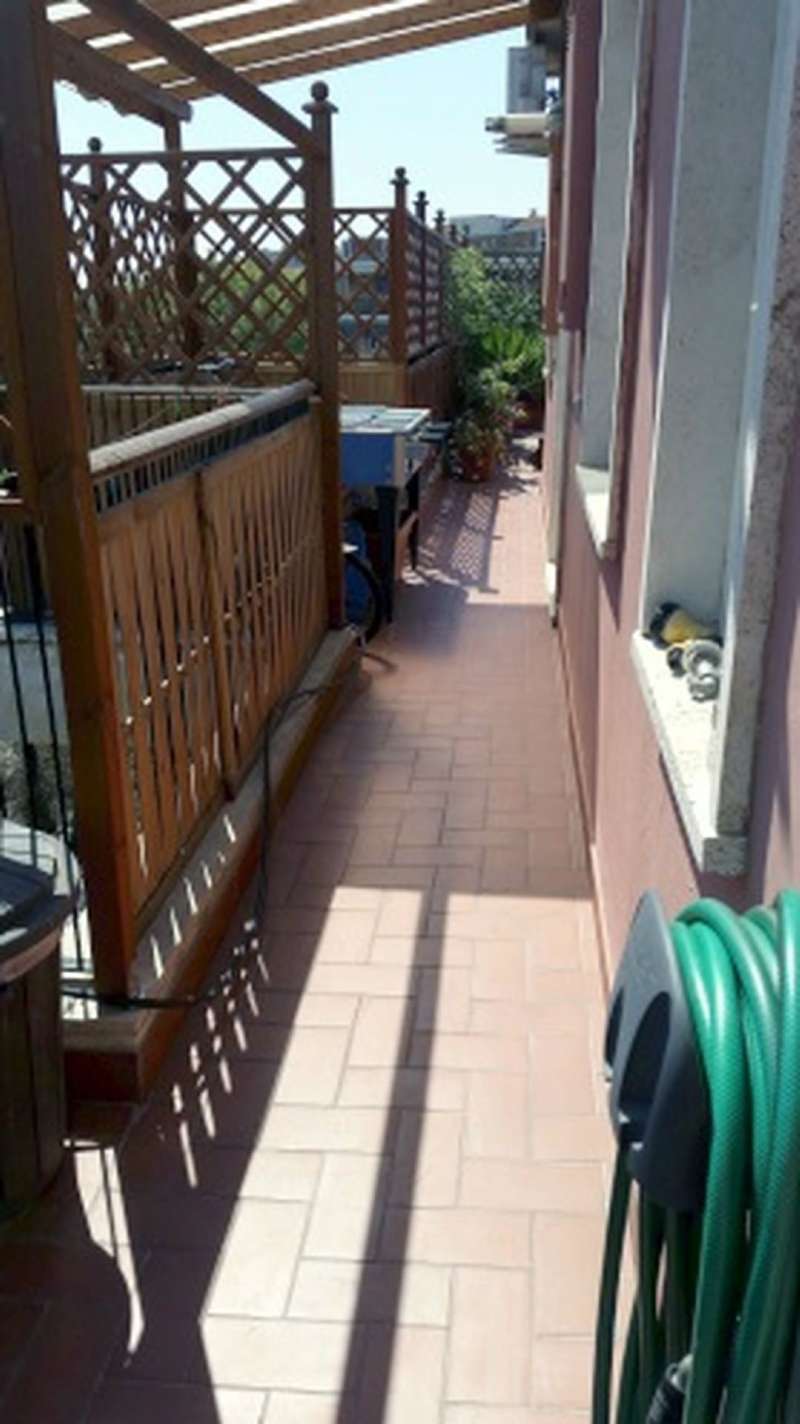 Attico ROMA vendita  GIANICOLENSE (XV MUN.) ENRICO DUNANT MONTEVERDE IMMOBILIARE SRL