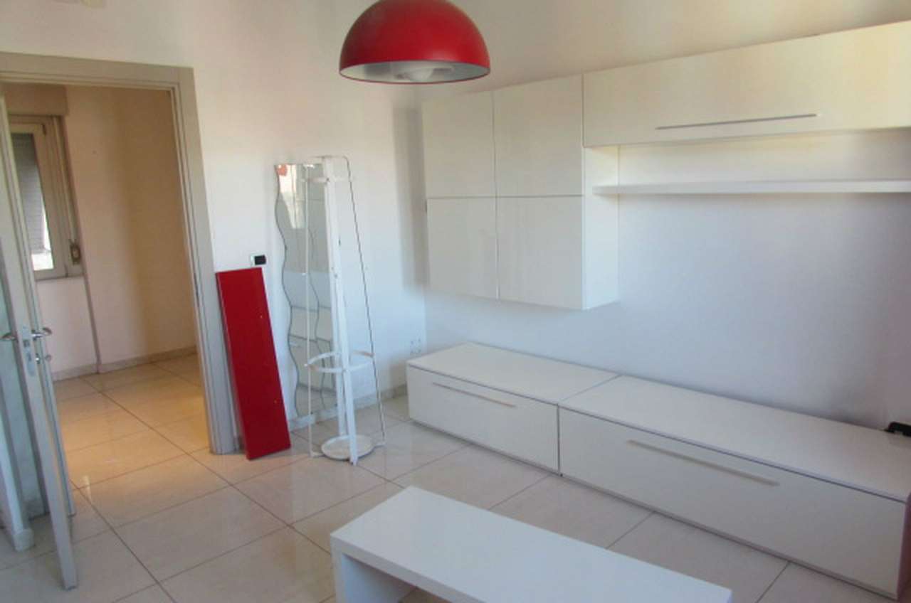 Appartamento ROMA vendita  PRENESTINO - CENTOCELLE  PIETRO SOMMARIVA MONTEVERDE IMMOBILIARE SRL