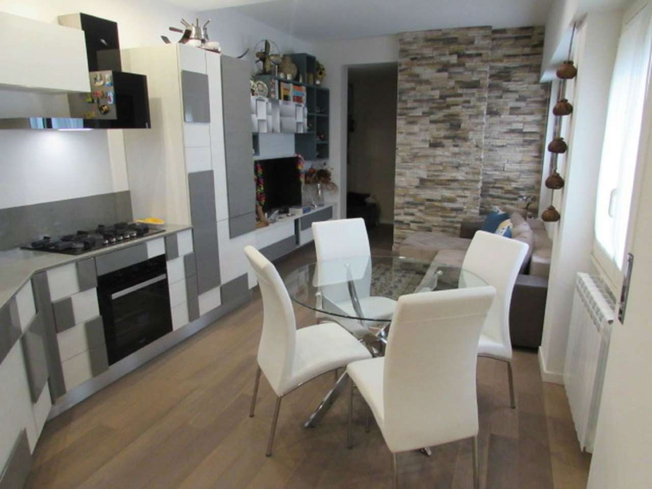 Appartamento ROMA vendita  GIANICOLENSE (XV MUN.) DONNA OLIMPIA MONTEVERDE IMMOBILIARE SRL