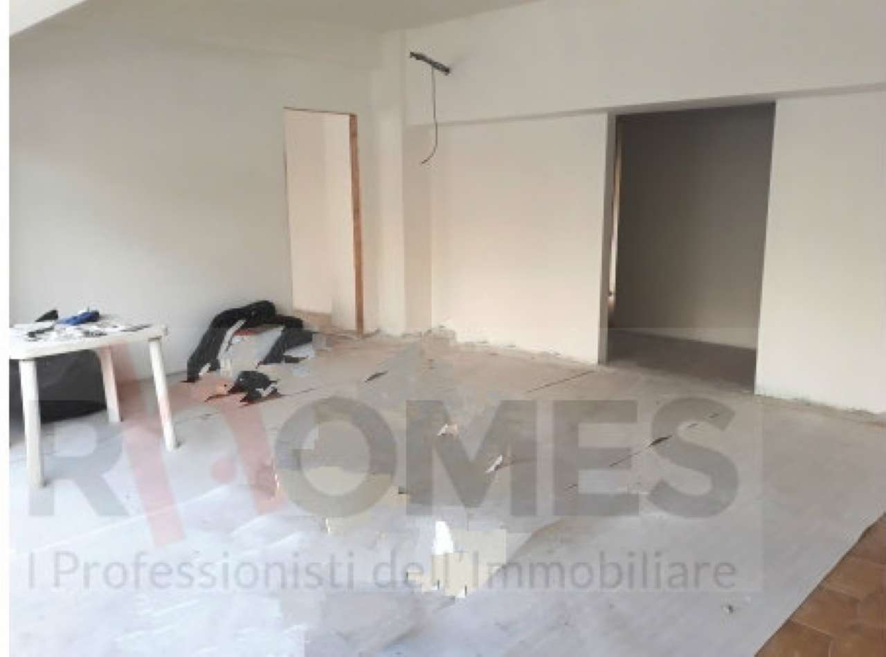 Negozio - Loc.Com. ROMA affitto  TUSCOLANO (VI MUN.) Tuscolana Rhomes Tuscolana immobiliare Srl