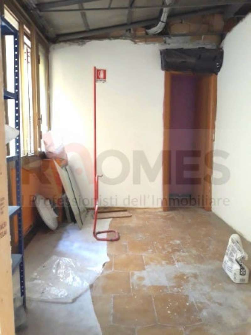 Negozio - Loc.Com. ROMA affitto  TUSCOLANO (VI MUN.) Tuscolana Rhomes Tuscolana immobiliare Srl
