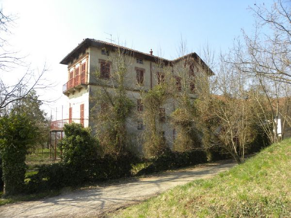 Vendita Villa Villafranca d'Asti regione Scarassera