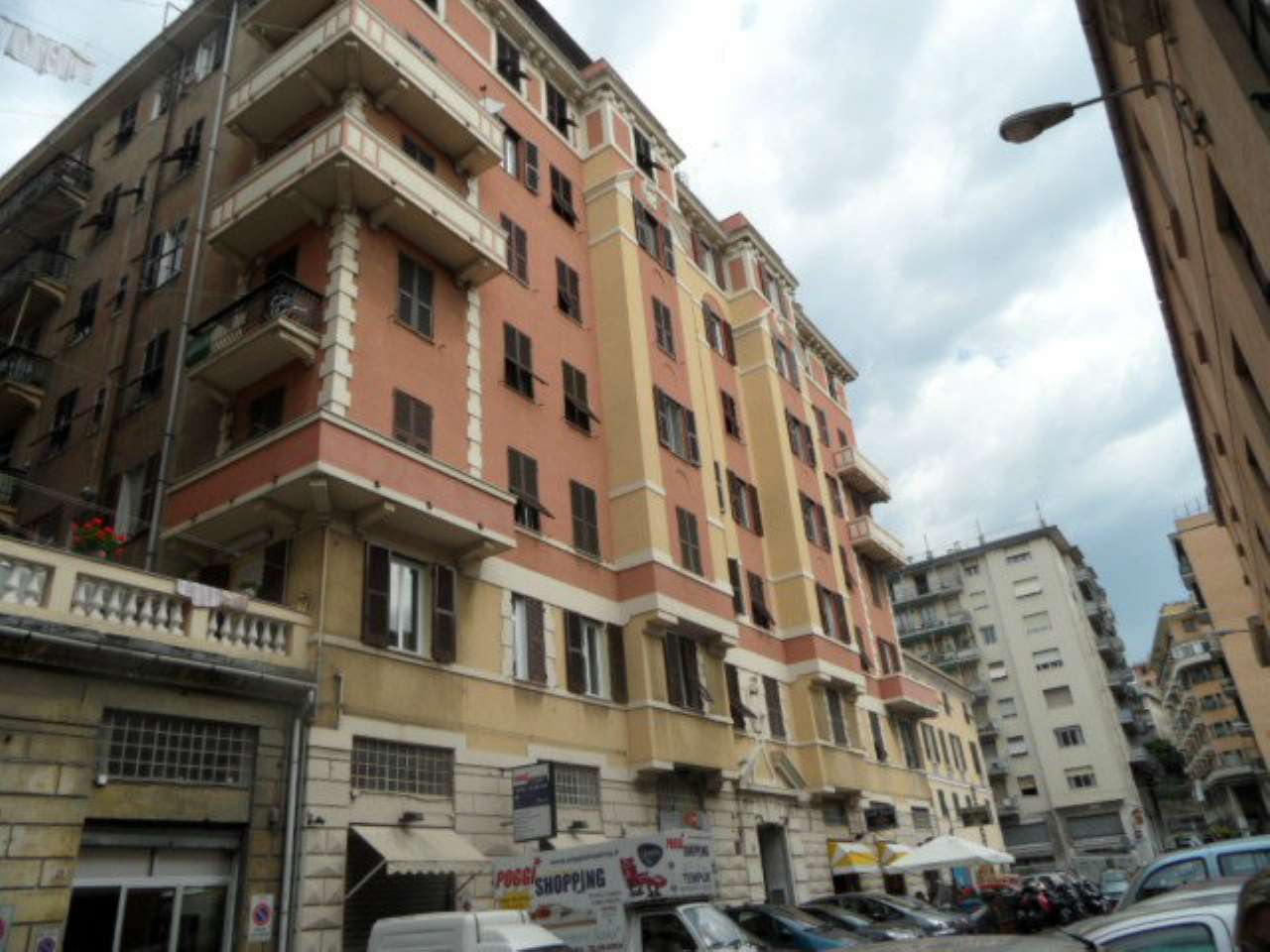 Appartamento GENOVA vendita  SAMPIERDARENA A. CASTELLI studio 3 immobiliare