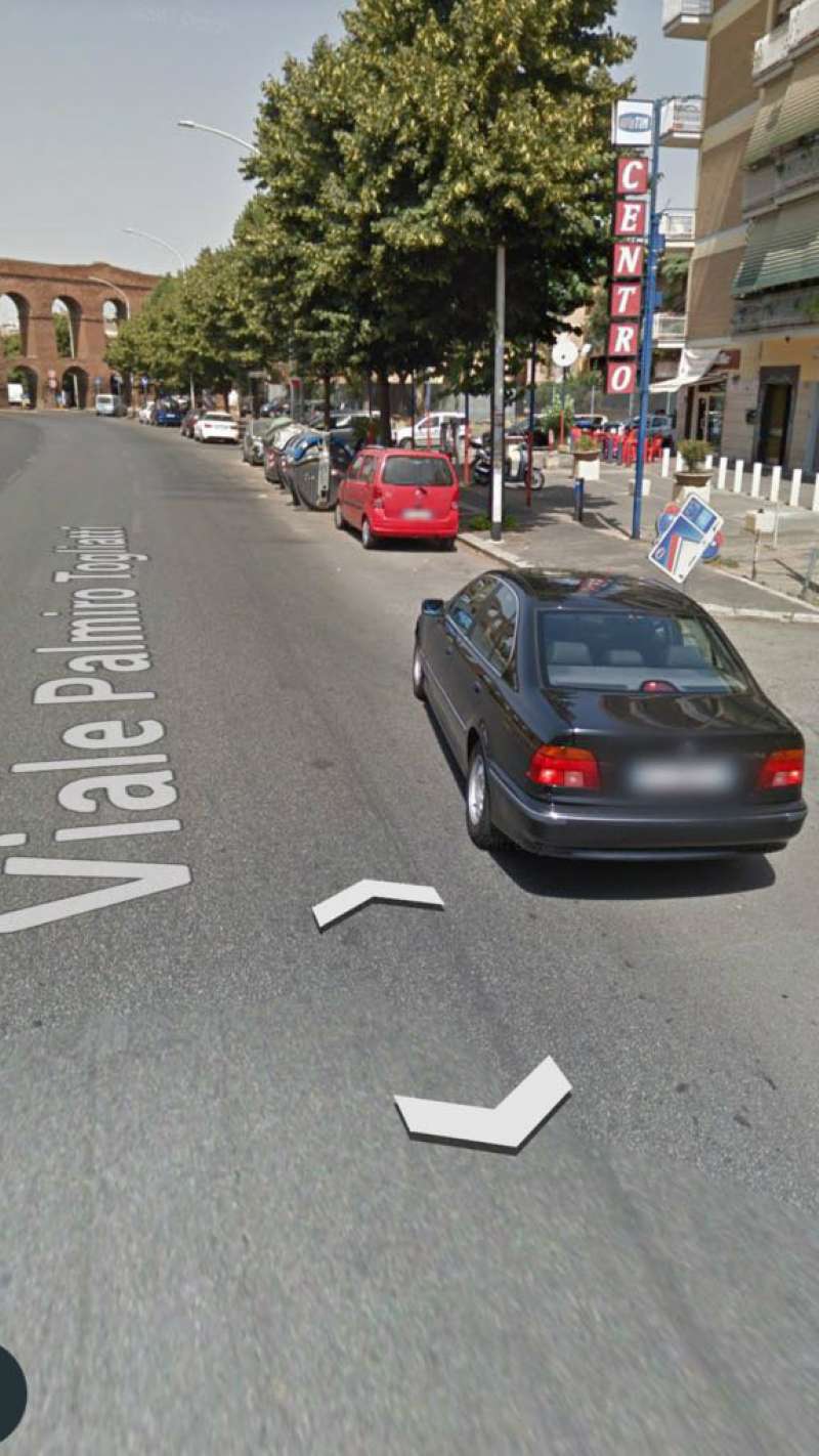 Negozio - Loc.Com. ROMA vendita  PRENESTINO - CENTOCELLE  PALMIRO TOGLIATTI Immobiliare Trieste 125