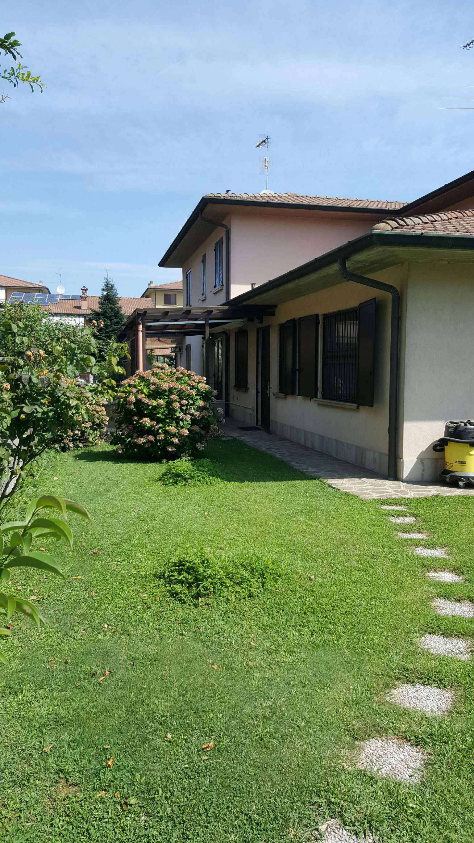  pandino vendita quart:  immobiliare-milano-hinterland