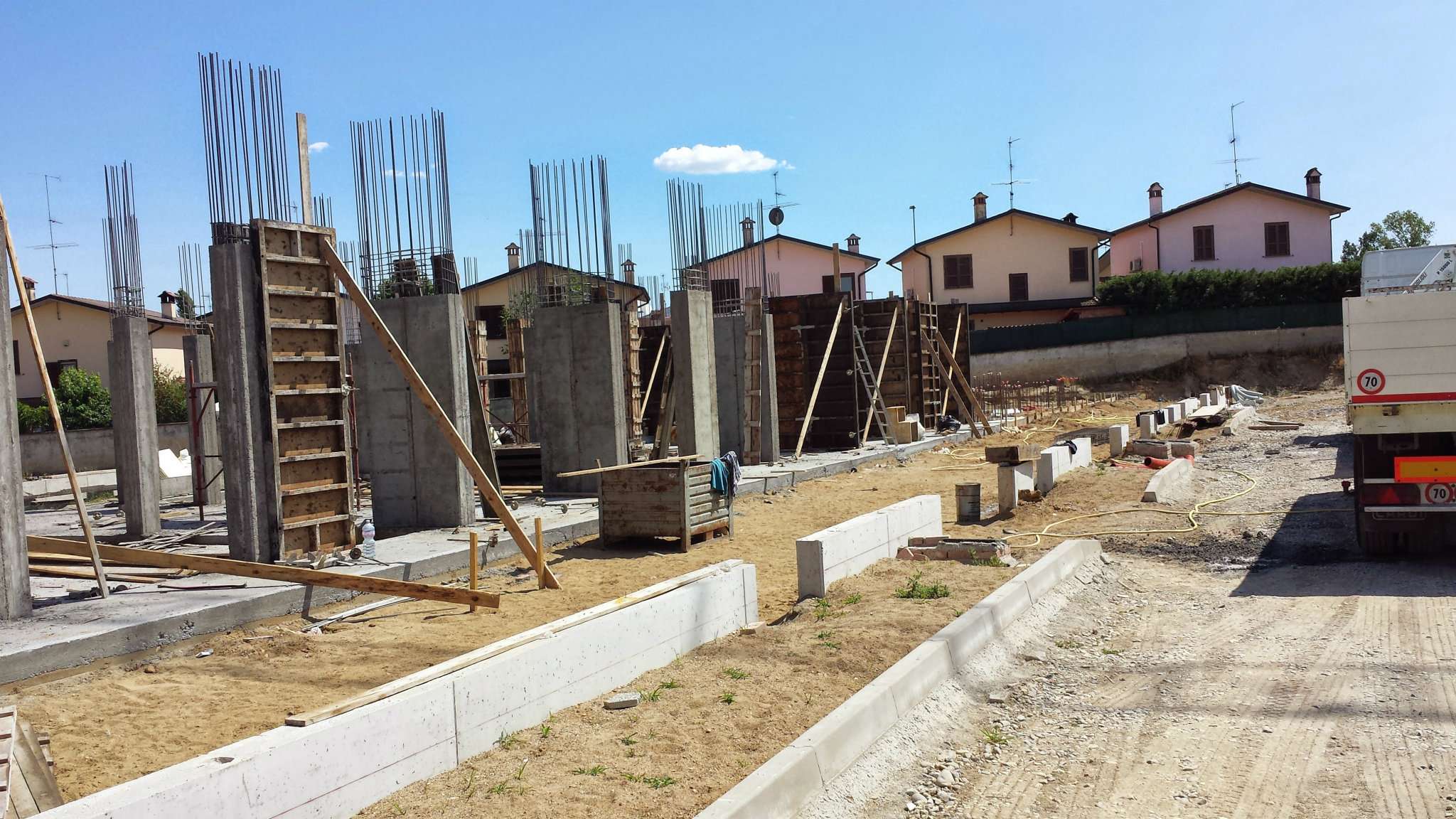  san-colombano-al-lambro vendita quart:  immobiliare-milano-hinterland