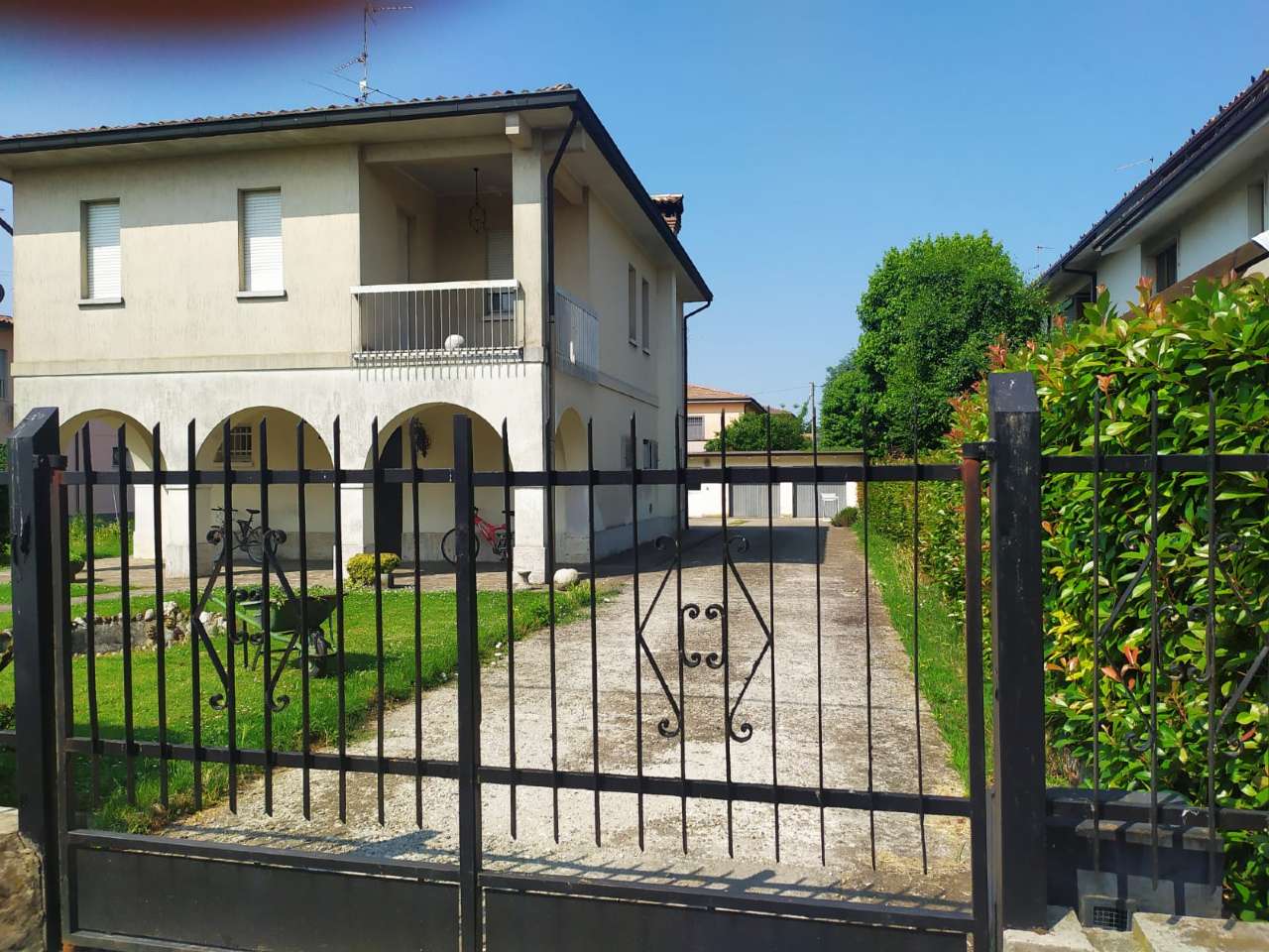 Crema Vendita VILLA
