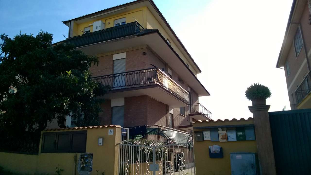 Appartamento POMEZIA vendita   Ancona Sede Buildingcase srl a POMEZIA