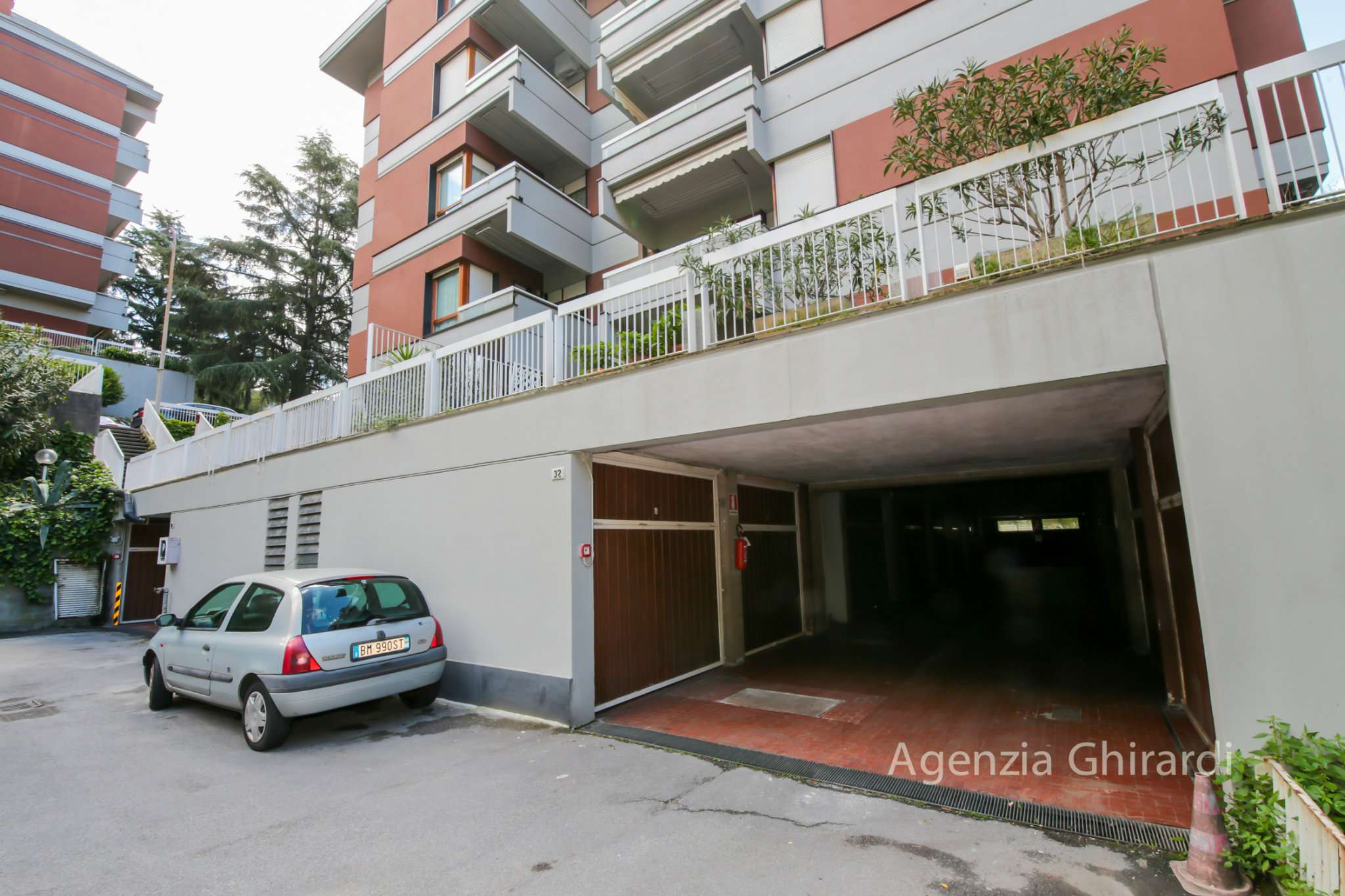 Box auto - Posto auto GENOVA vendita  SESTRI P.  Agenzia Ghirardi sas