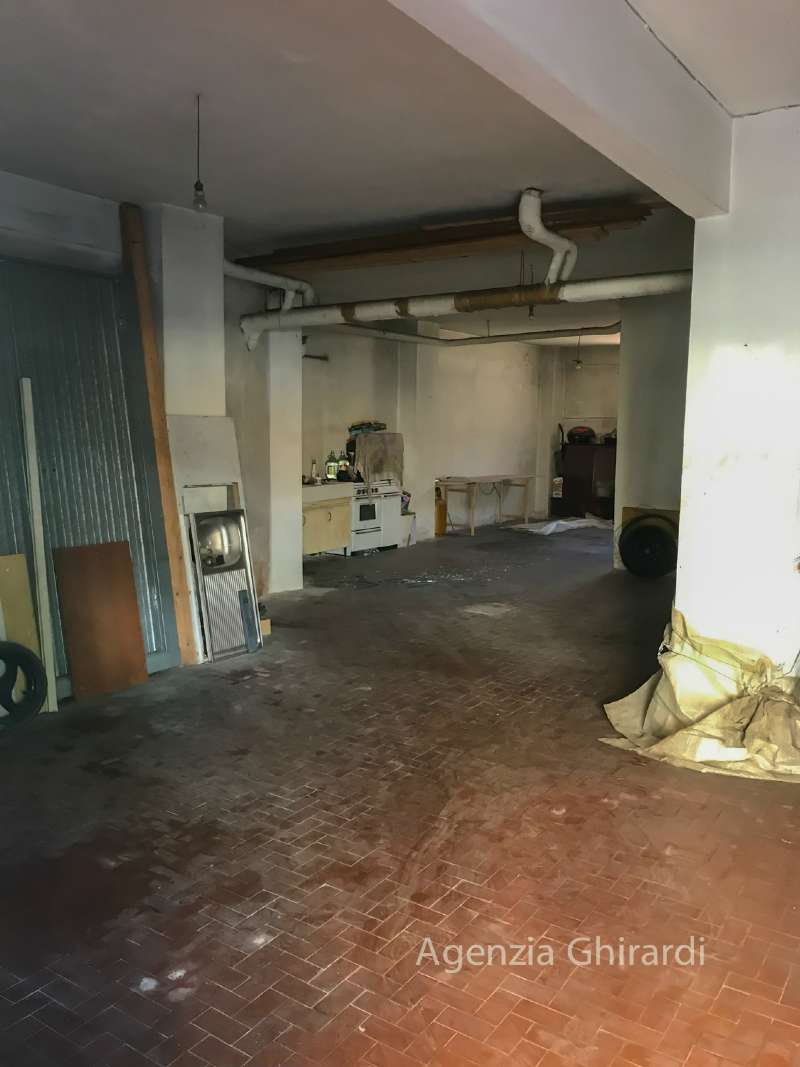 Box auto - Posto auto GENOVA vendita  SESTRI P.  Agenzia Ghirardi sas