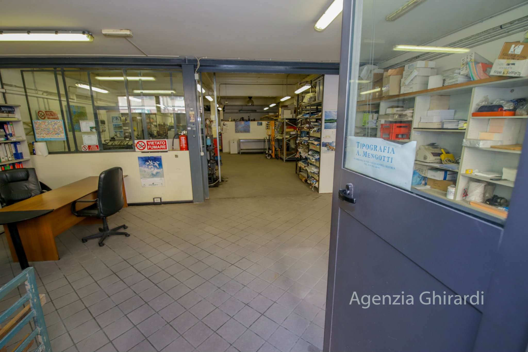Negozio - Loc.Com. GENOVA affitto  SESTRI P. Merano Agenzia Ghirardi sas